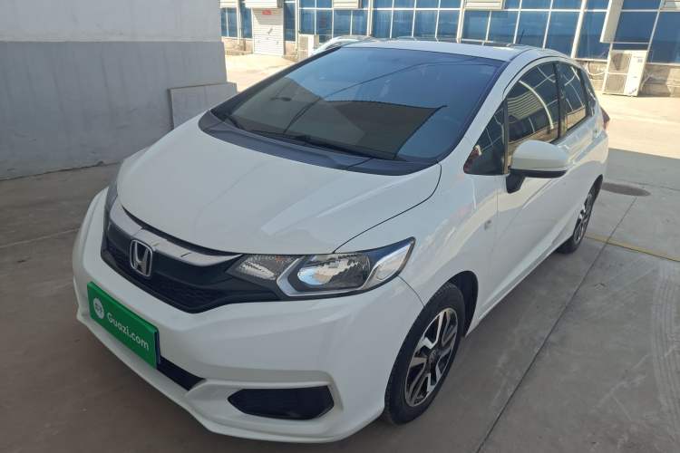 Used Honda Fit 2018 1.5L CVT Comfort Sunroof Version