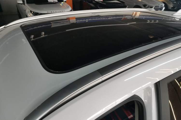 Used CHANGAN CS75 2017 Shangkui Edition 1.5T Automatic Fengxiang Model
