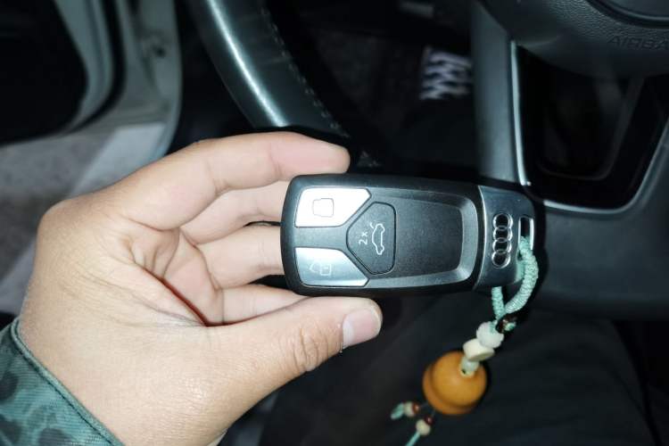 Used Audi A4L 2019 40 TFSI Fashion Edition China VI Emission Standard