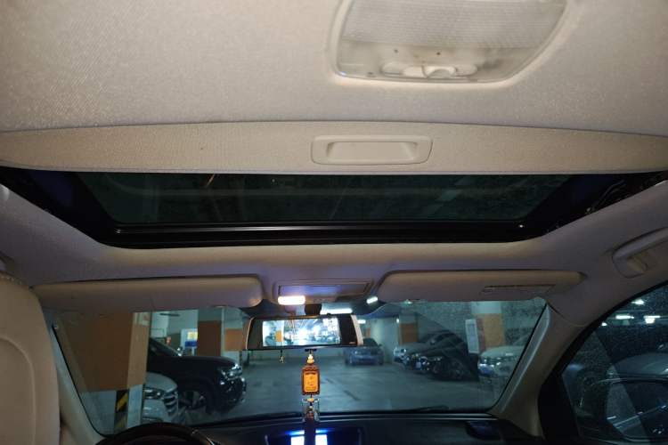 Used Honda CR-V 2013 2.4L four-wheel drive luxury version