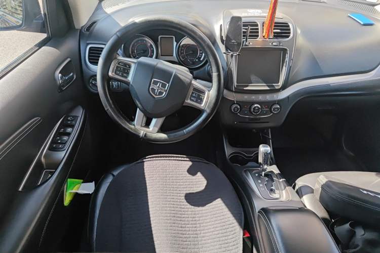 Used Dodge Journey 2016 2.4L Two-Wheel-Drive Touring Edition
