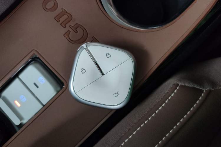 Used Wuling Bingo 2023 333 km Lingxi Connected+ Version