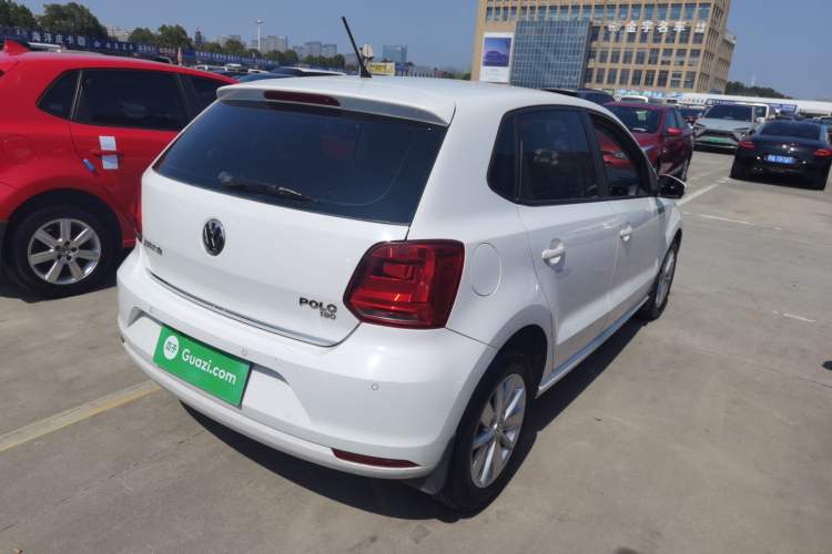 Used Volkswagen Polo 2016 1.6L Automatic Comfort Model