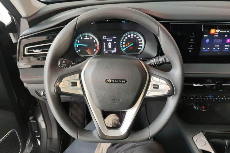 Used Oshan X7 PLUS 2022 1.5T Manual Luxury Version
