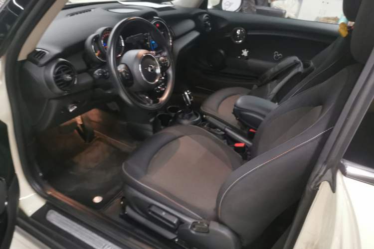 Used MINI MINI 2019 1.5T ONE
