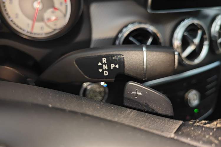 Used Mercedes-Benz GLA 2016 GLA 200 Fashion Model
