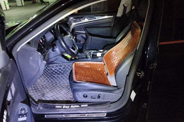 Used Volkswagen Passat 2022 280TSI Elite Edition Left Front Seat