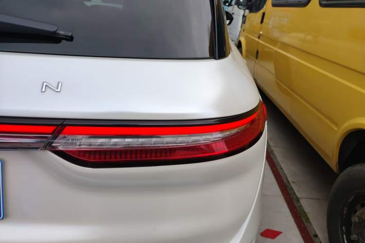 Used Lincoln Corsair 2020 2.0T Two-Wheel Drive Luxury Edition Exterior 3