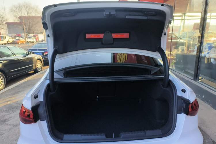 Used Audi A3 2021 A3L Limousine 35 TFSI Fashionable and Elegant Model
