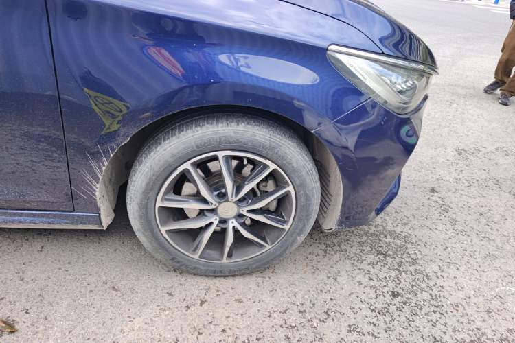 Used BYD Song MAX 2017 1.5T Automatic Smart Connect Elite 7-Seater
