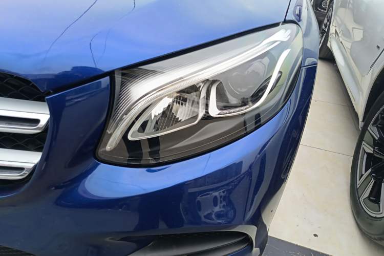 Used Mercedes-Benz GLC 2018 Facelifted GLC 260 4MATIC Dynamic Edition
