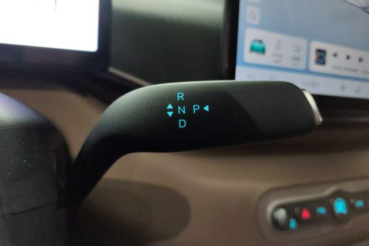 Used BYD Seagull 2025 Smart Drive Version 305 km Freedom Edition Gear Lever