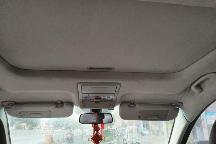 Used Chevrolet Captiva 2012 2.4L 4x4 Flagship Edition 7 Seats