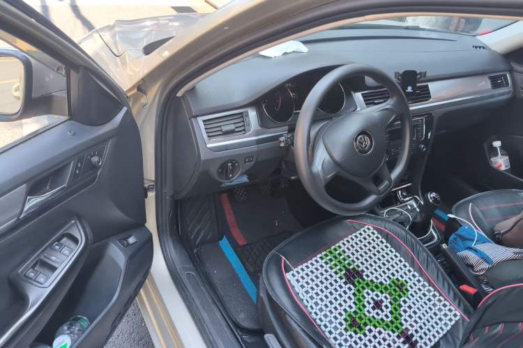 Used Volkswagen Bora 2019 Facelift Bora·Legend 1.5L Manual Fashion Edition China VI Standard Driver Seat