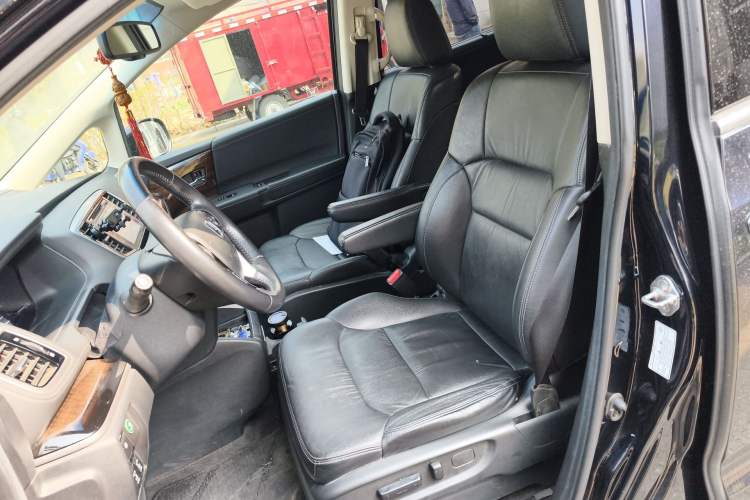 Used Honda Odyssey 2015 Revised Version 2.4L Supreme Edition
