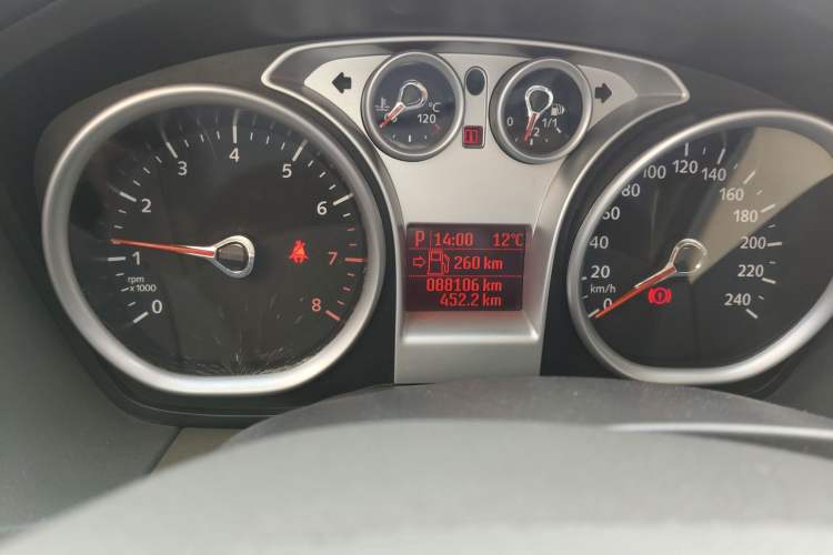 Used Ford Focus 2011 Hatchback 1.8L Automatic Fashion Edition
