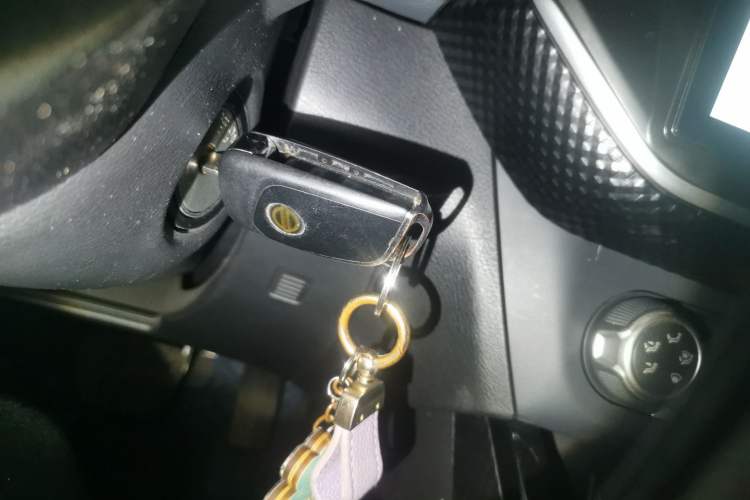 Used Nissan Lannia 2016 1.6L CVT Cool Edition
