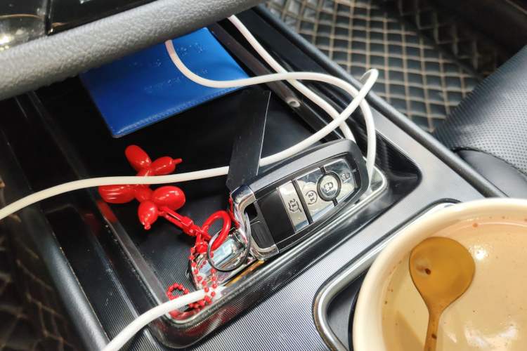 Used Lincoln Corsair 2021 2.0T Two-Wheel Drive Deluxe Edition Vehicle Key