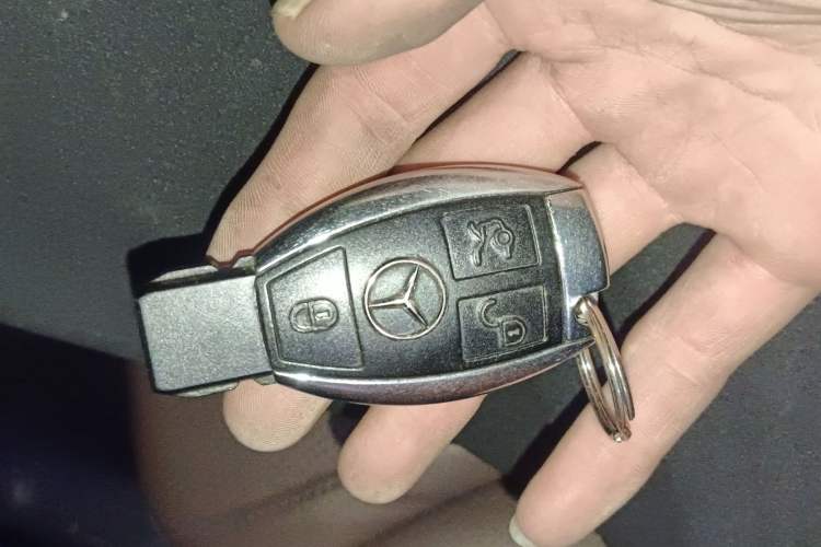 Used Mercedes-Benz S-Class 2015 S 400 L 4MATIC Interior 1