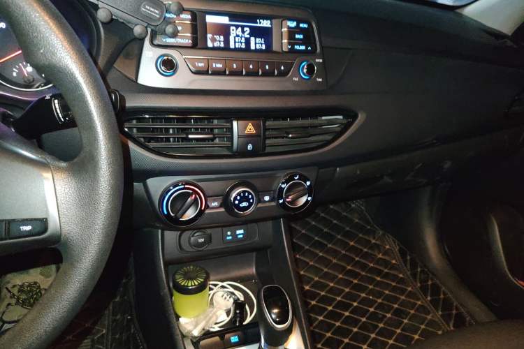 Used Hyundai Celesta 2018 1.6L Automatic GL Enjoyment Version China V Standard
