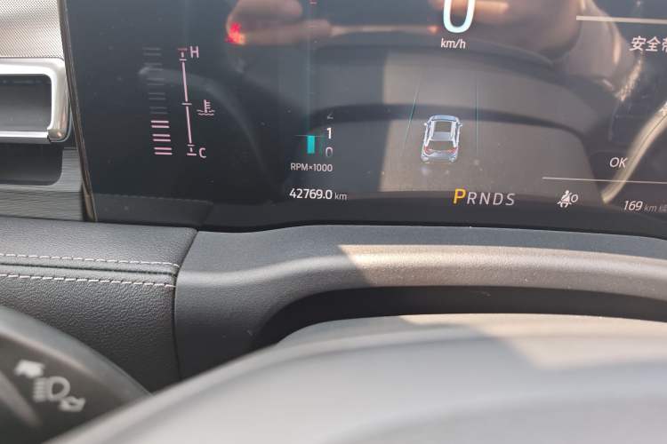 Used Ford Edge 2021 PLUS EcoBoost 245 Two-Wheel-Drive Platinum Edition 5 Seats
