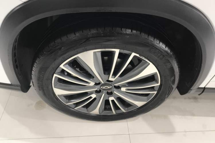 Used Chery Tiggo 8 PRO 2024 Champion Edition 390T Two-Wheel Drive Peak Version 5 Seats