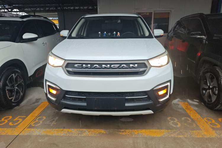 Used CHANGAN CS55 2017 1.5T Manual Colorful Edition
