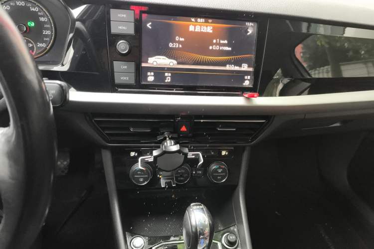 Used Volkswagen Lavida 2019 280TSI DSG Luxury Edition China VI Standard Audio And AC Panel