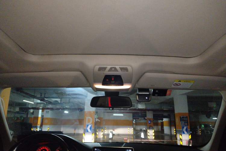 Used BMW X5 2017 xDrive28i Headliner