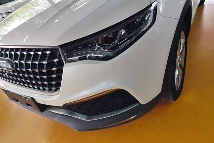 Used Zotye T700 2017 1.8T Dual-Clutch Luxury Model
