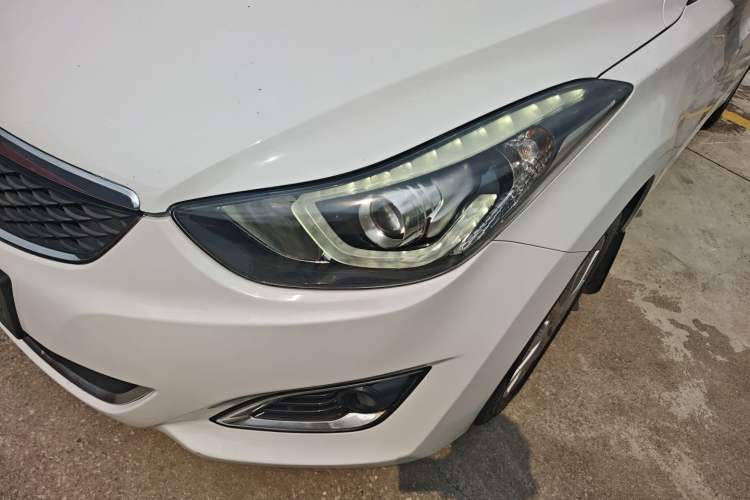 Used Hyundai Elantra (5th Generation / Langdong) 2016 1.6L Automatic Prestige Model