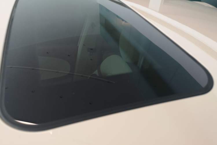 Used ORA Ballet Cat 2023 401 km Luxury Version Roof