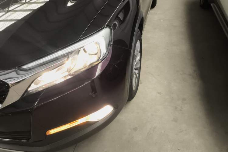 Used DS 6 2016 1.6T Luxury Edition THP160 Left Front Headlight