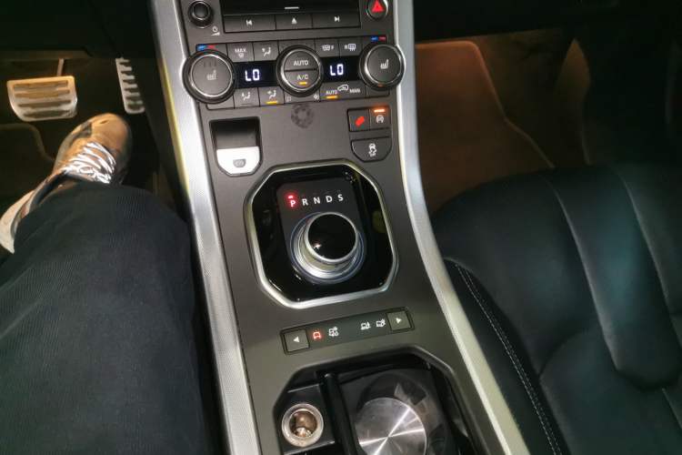 Used Land Rover Range Rover Evoque 2015 2.0T Five-Door Sporty Edition
