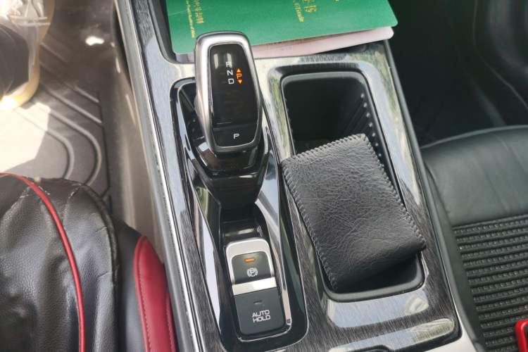 Used Dongfeng Aeolus Yixuan MAX 2023 1.5T Super-Powered Dad Edition
