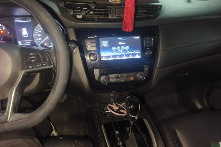 Used Nissan X-Trail 2017 2.5L CVT Luxury Edition 4WD