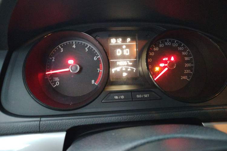 Used Volkswagen Gran Lavida 2015 1.6L Automatic Fashion Edition
