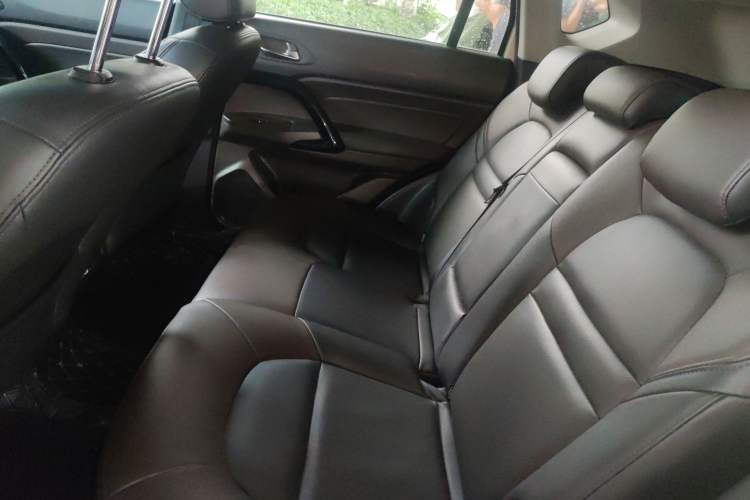 Used GAC Trumpchi GS4 2017 235T Automatic Two-Wheel Drive Luxury Smart Connectivity Version Left Rear Seat