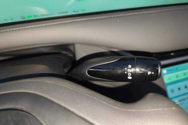 Used IM LS6 2025 Lingxi Intelligent Driving Edition Gear Lever