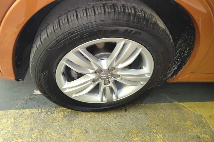 Used Audi Q3 2015 30 TFSI Comfort Model