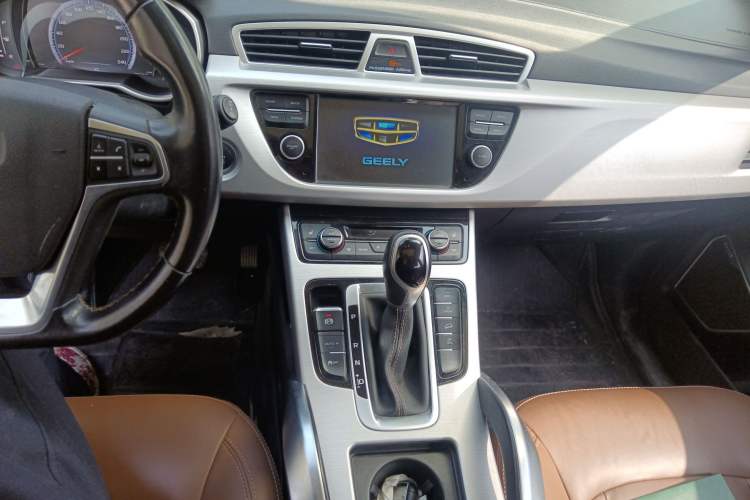 Used Geely Auto Emgrand X7 Sport 2016 1.8TD Automatic ZhiZun Version