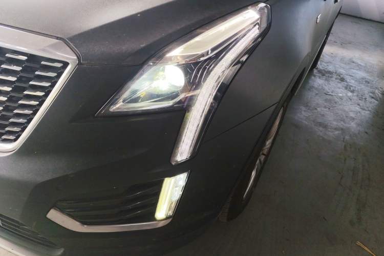 Used Cadillac XT5 2021 2.0T Two-Wheel Drive Luxury Version
