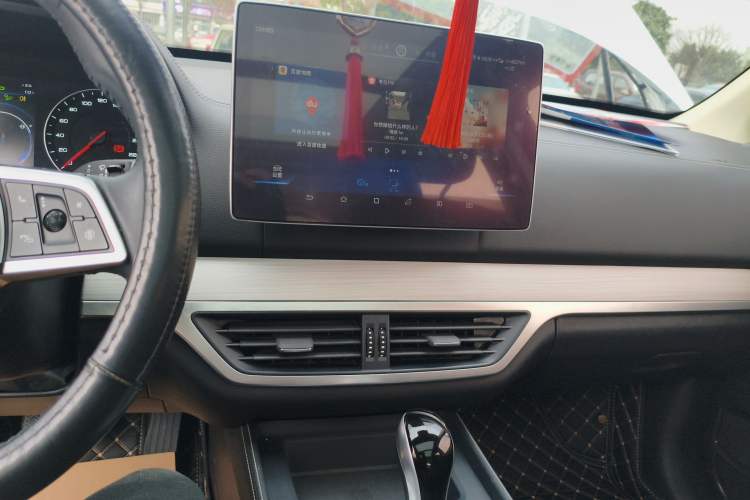 Used BYD Tang 2018 2.0T Automatic SmartConnect Prestige 5-Seater Emission Standard China V