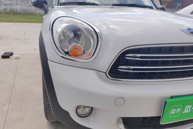 Used MINI Countryman 2014 1.6L COOPER Fun Right Front Headlight
