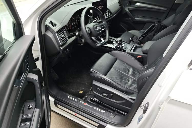 Used Audi Q5L 2022 Updated 45T Luxury Dynamic Version Driver Seat