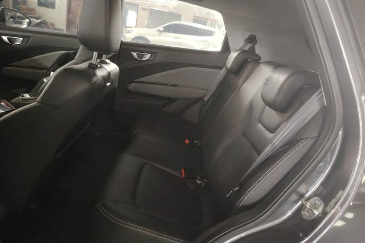 Used Wuling Alvez 2022 1.5L CVT Comfort Edition