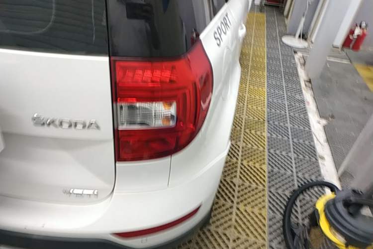 Used Skoda Yeti 2014 1.8TSI DSG Polar Edition
