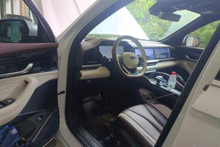 Used Geely Auto Monjaro L 2021 2.0TD DCT EVO Two-Wheel Drive Prestige Version Driver Seat