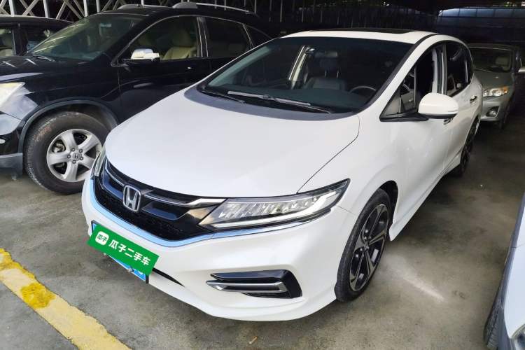 Used Honda Jade 2017 210 TURBO CVT Luxury Edition 5 Seats