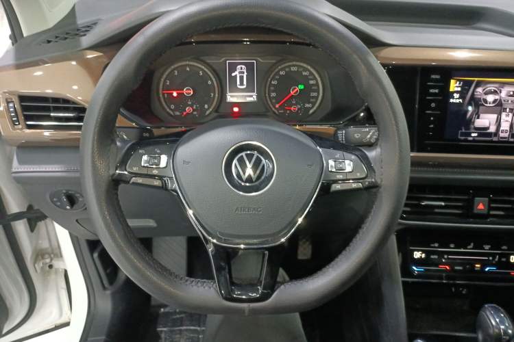 Used Volkswagen Tharu 2021 280TSI Two-Wheel Drive Comfort Edition